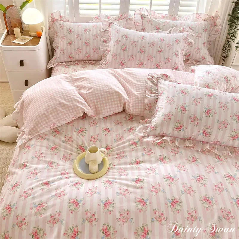 Dainty Swan Pure Cotton Duvet Cover