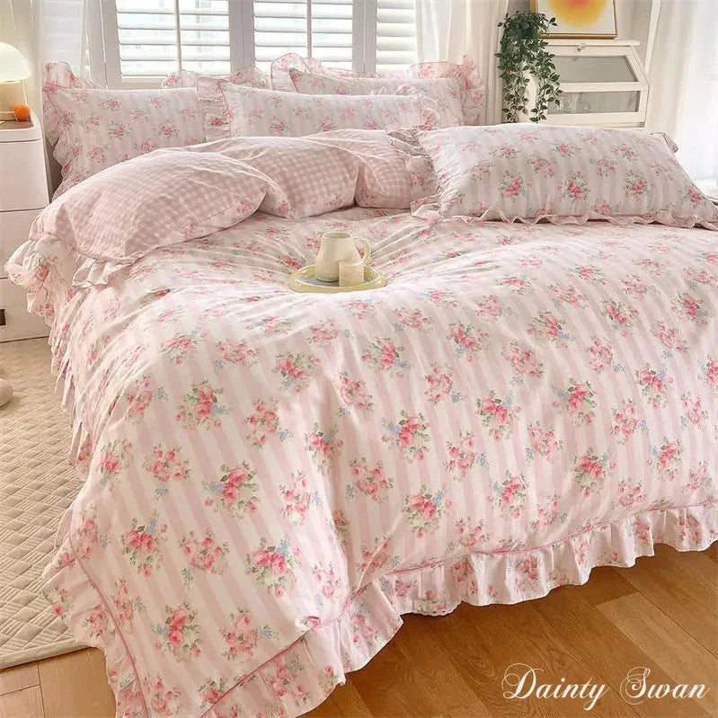 Dainty Swan Pure Cotton Duvet Cover