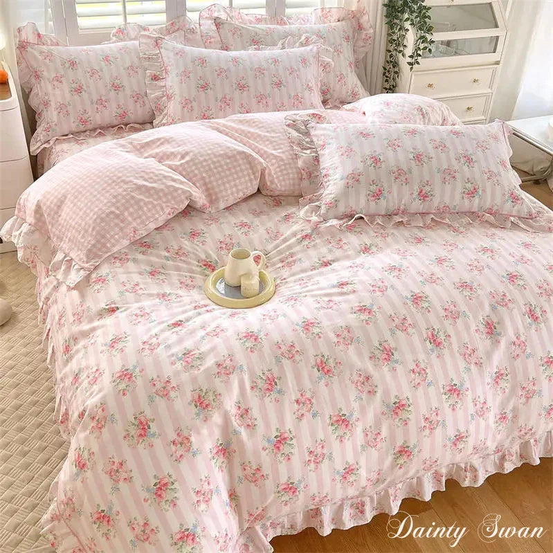 Dainty Swan Pure Cotton Duvet Cover